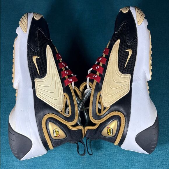 Size 8 - Women’s Nike zoom 2K multicolor shoes - Picture 6 of 8